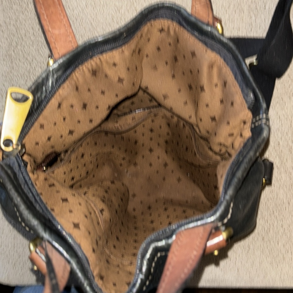 Fossil black leather two way messenger top handle bag beautiful - Picture 10 of 10